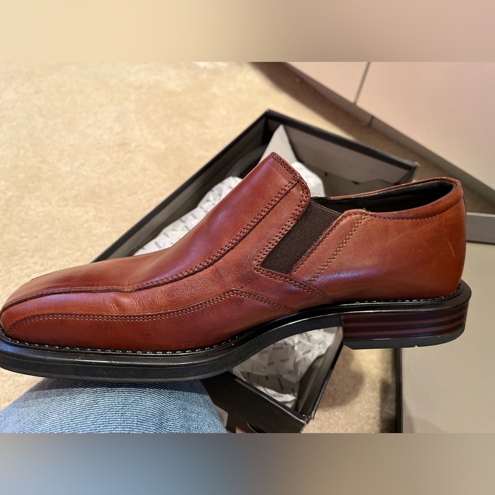 Brand New, in box, never worn!!!  
size 10M by Alfani